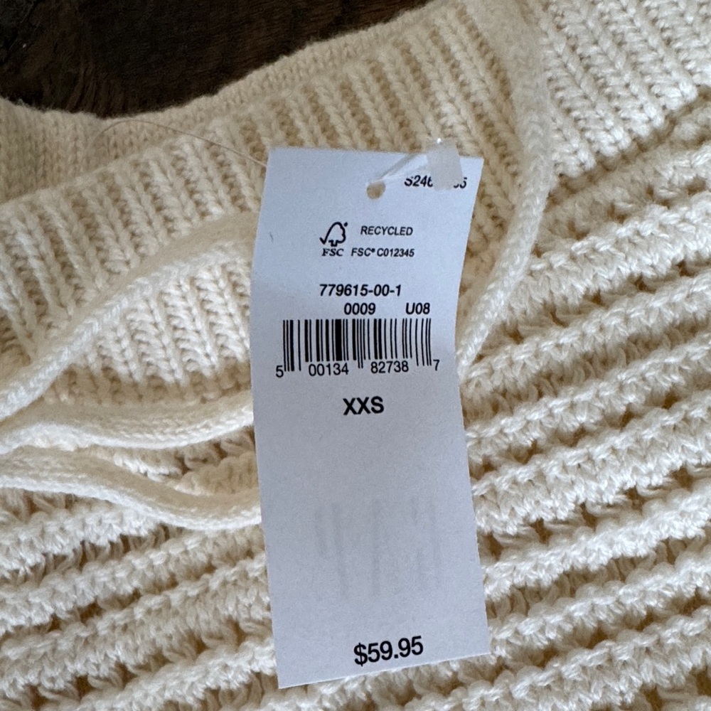 NWT Gap Cream Knit Sweater & Shorts Set - Picture 5 of 5